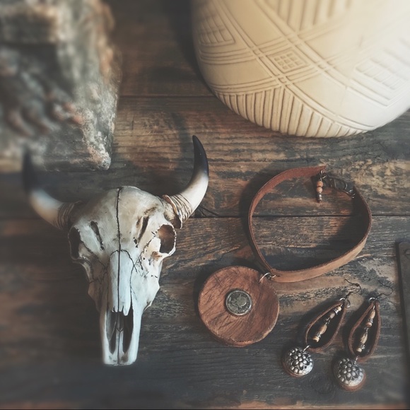 Vintage Spiderwear Jewelry - Chunky Distressed Wooden Statement 2Piece